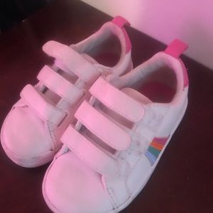 Toddler shoes